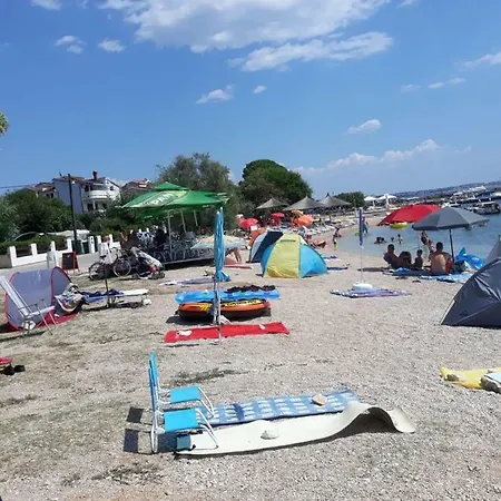 Apartman Velmer Apartamento Turanj