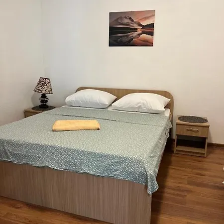 아파트 Apartman Velmer 투라니